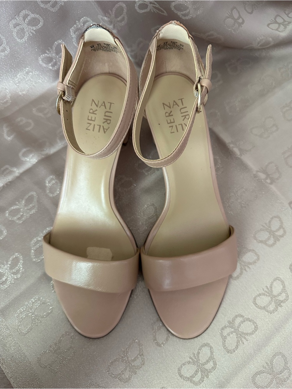 Naturalizer Neutral Ankle-Strap Block Heel Sandals - Picture 2 of 9